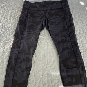 Lululemon camo leggings size 12